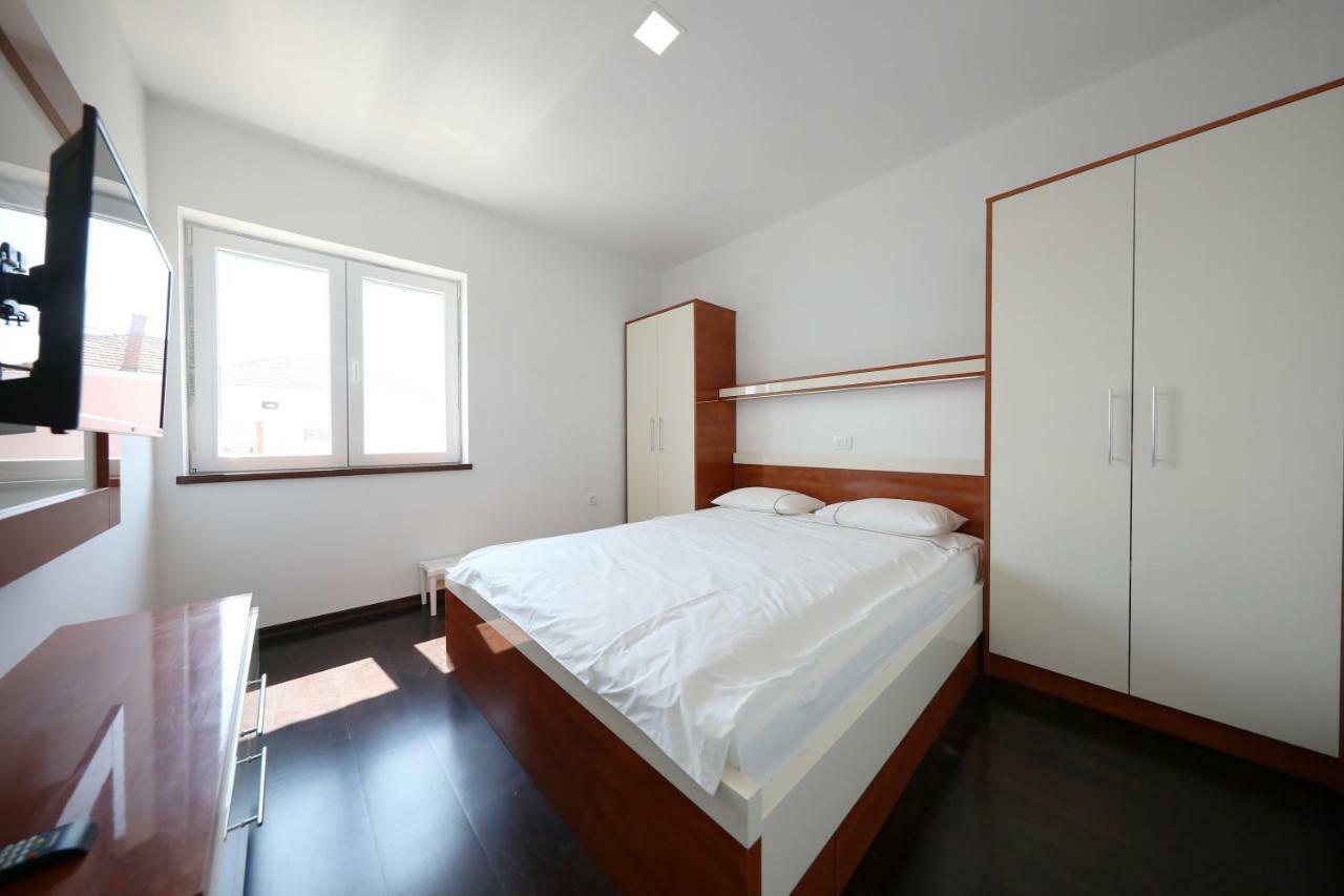 Apartmani Postimana Pasman Ngoại thất bức ảnh