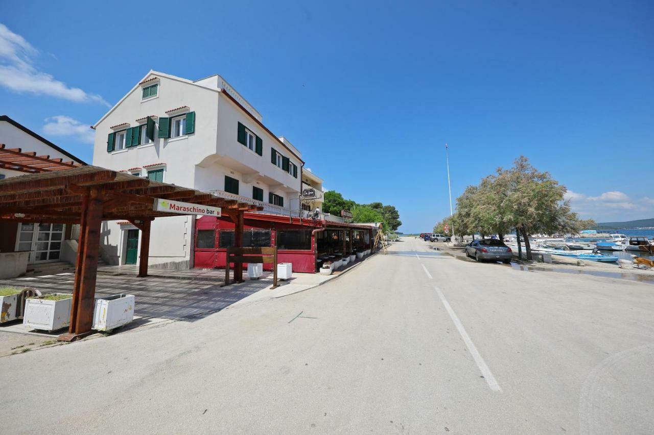 Apartmani Postimana Pasman Ngoại thất bức ảnh